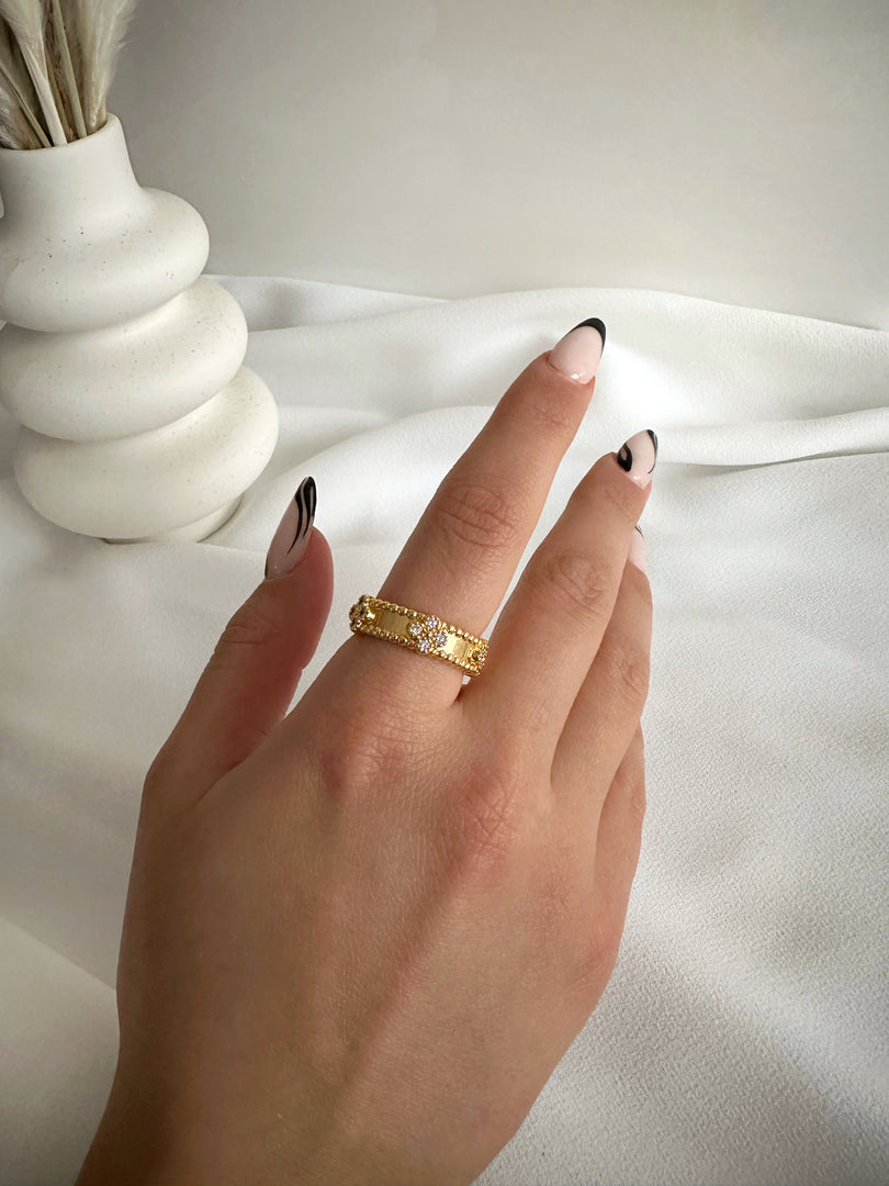 Ring Nia
