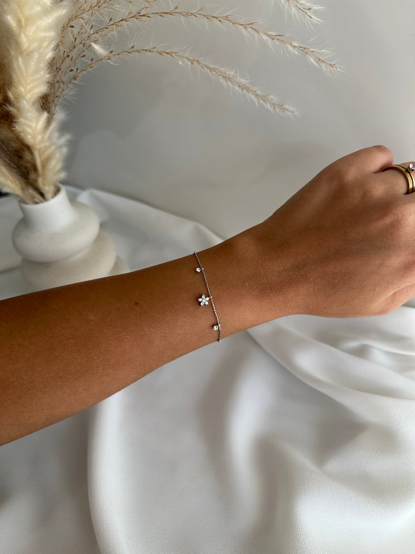 Diamond Flower Armband